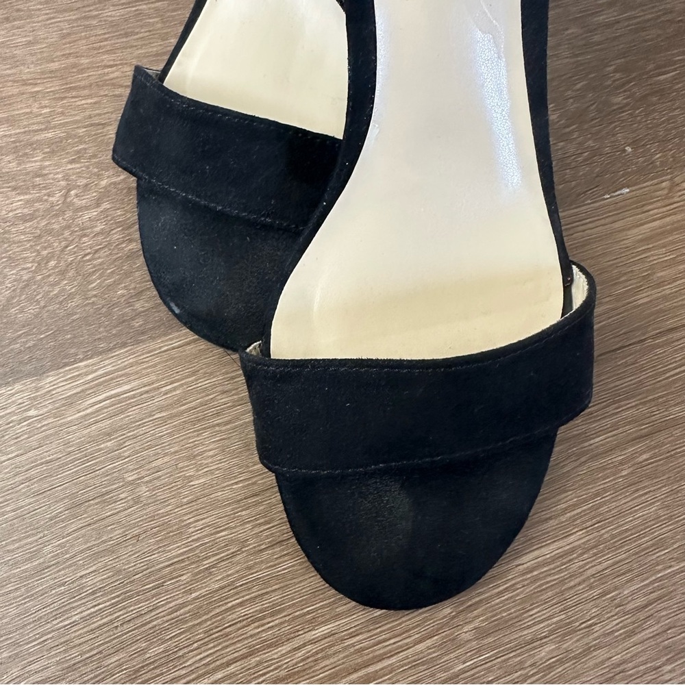 Liz Claiborne Eastwick Women's Black Elastic Ankle Strap Heels 7.5M - Picture 3 of 6